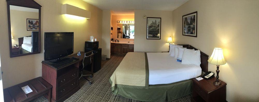 Hotel Baymont By Wyndham Anderson Clemson Extérieur photo